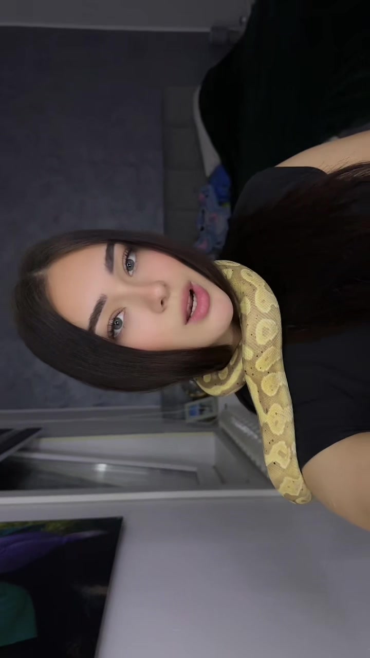 @MM