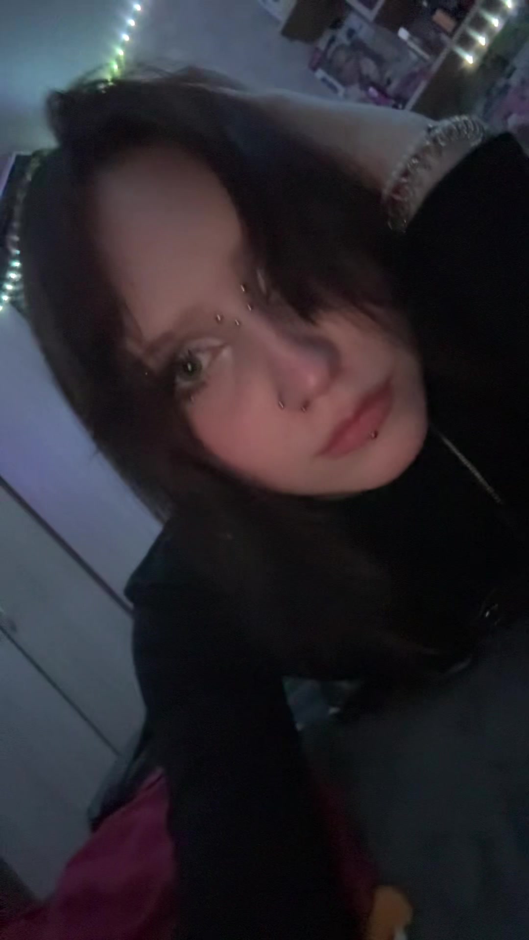 @k0mąriik@