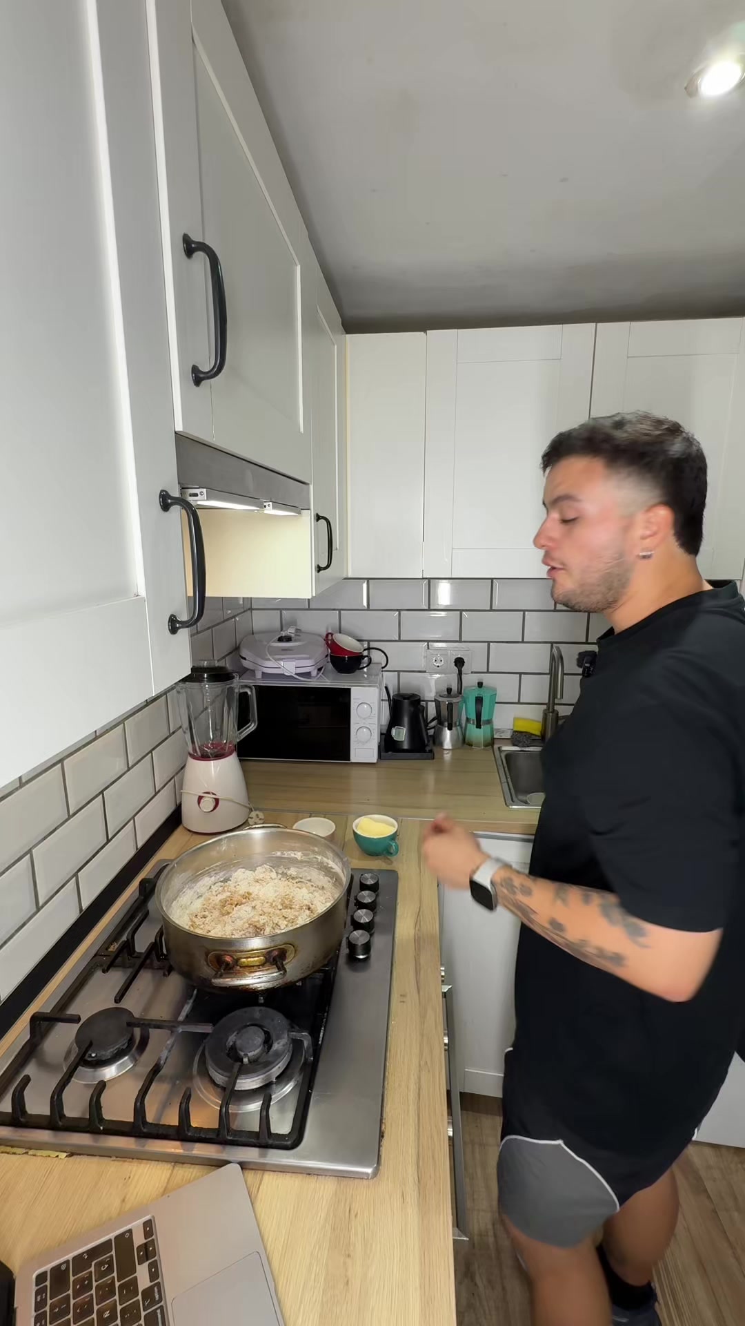 @Aquibrando