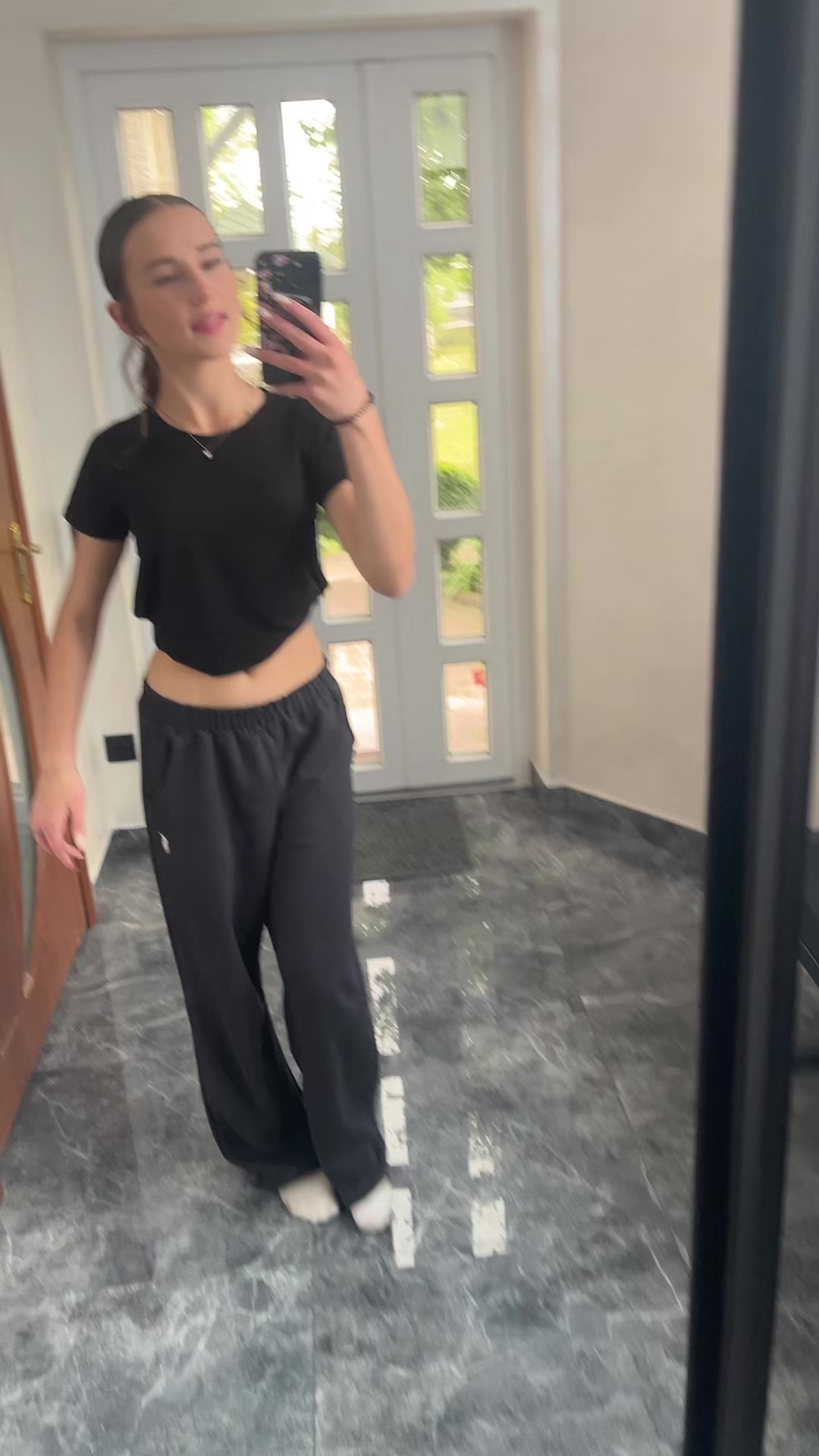 @nadia.