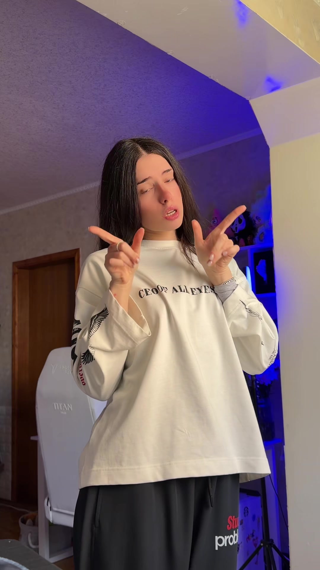 @BarbieGirl