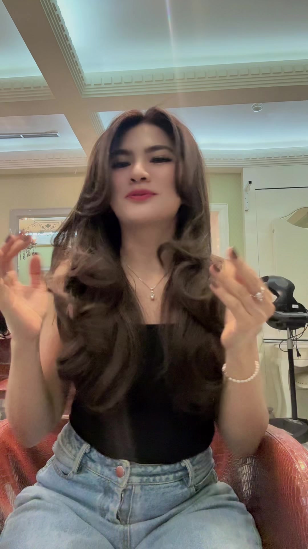@Henipriskamakeup