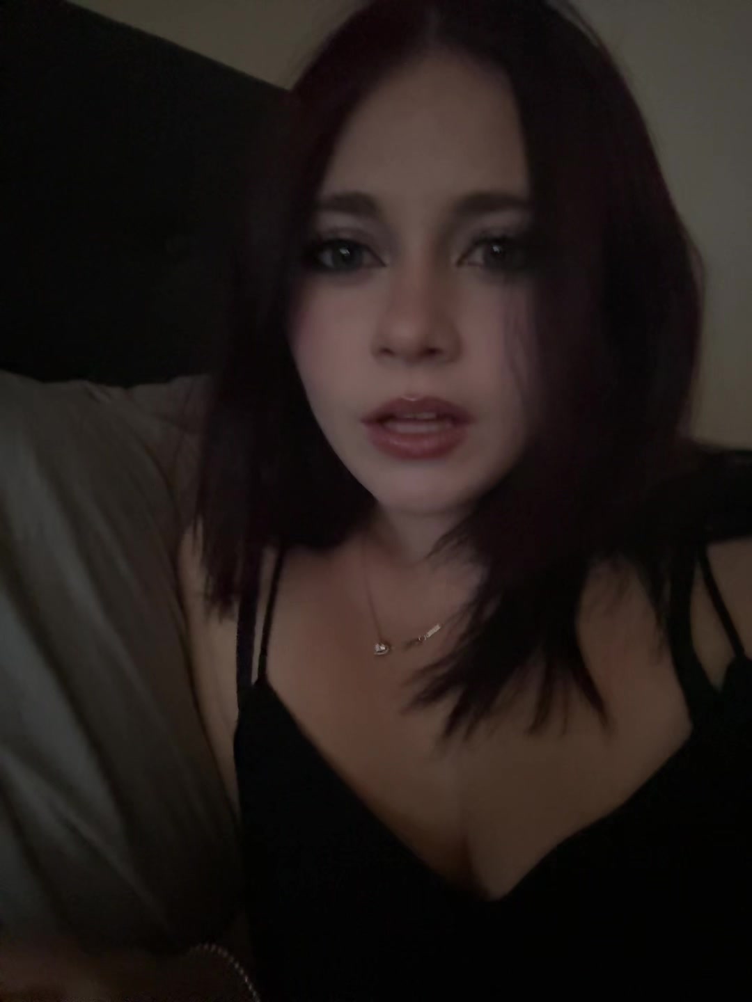 @<3