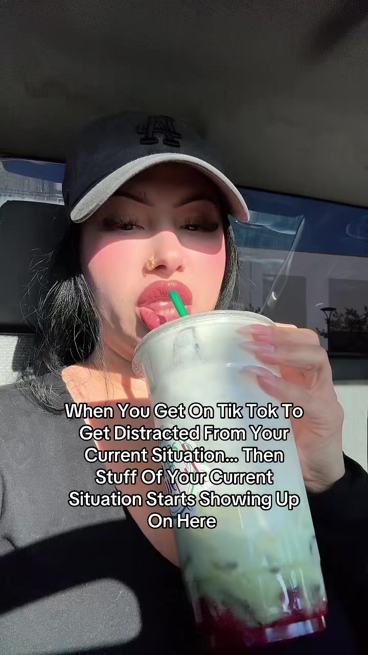 @Nɑy🤎
