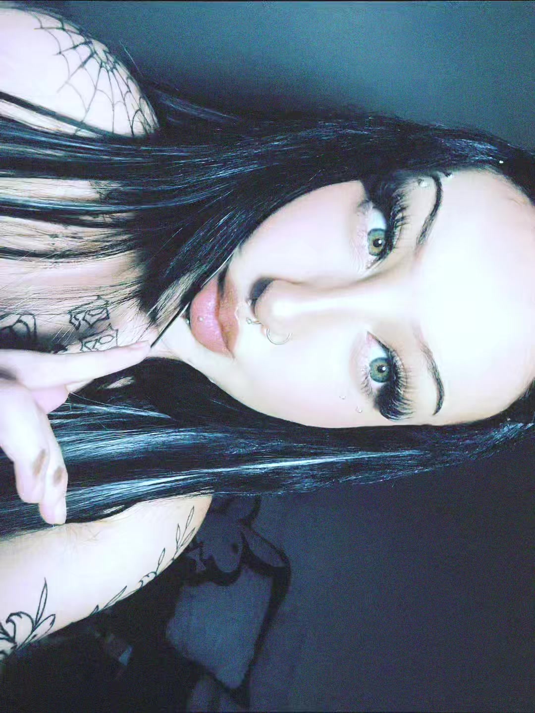 @luhmoggieofficial