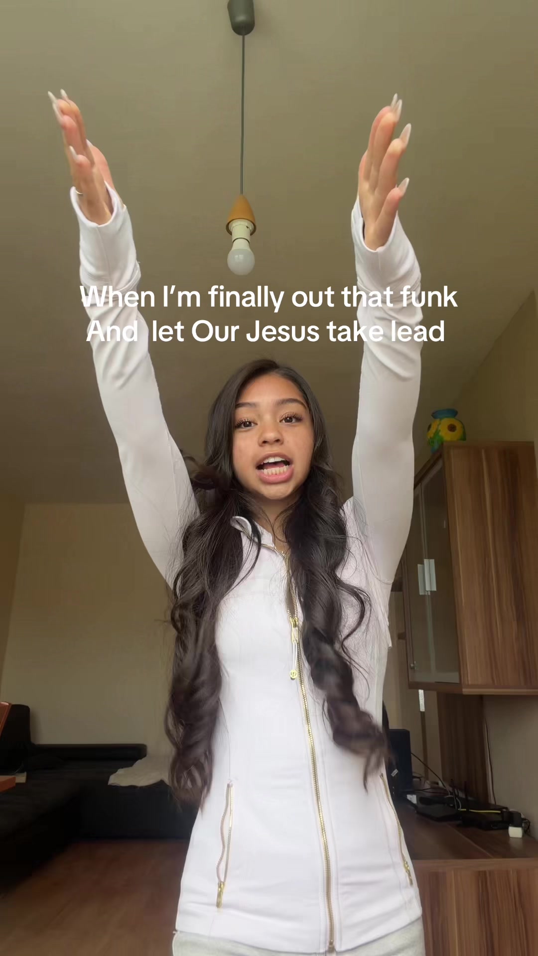 @anaameliii