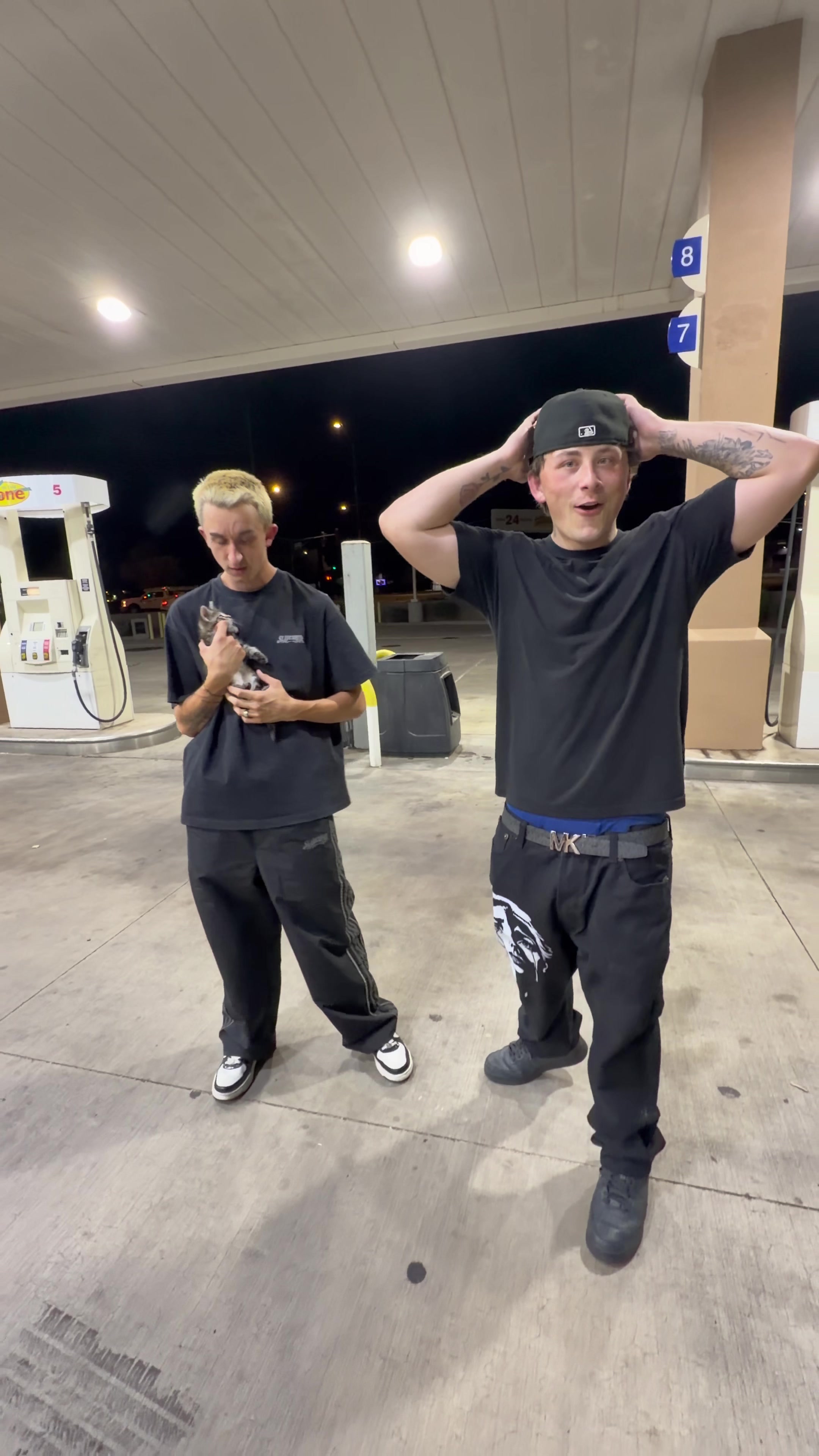 @Jaytogonee 💥
