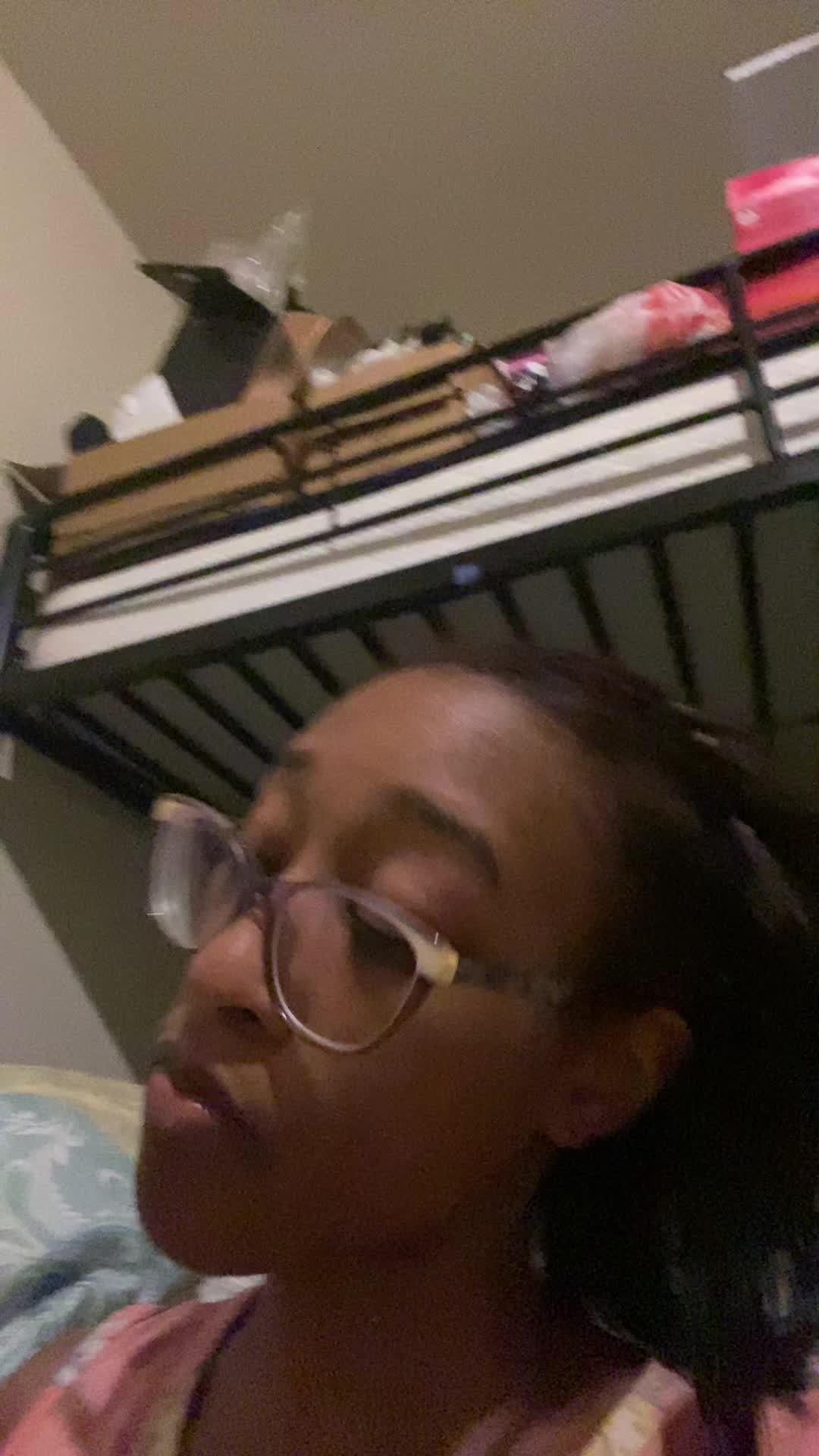 @Shayla
