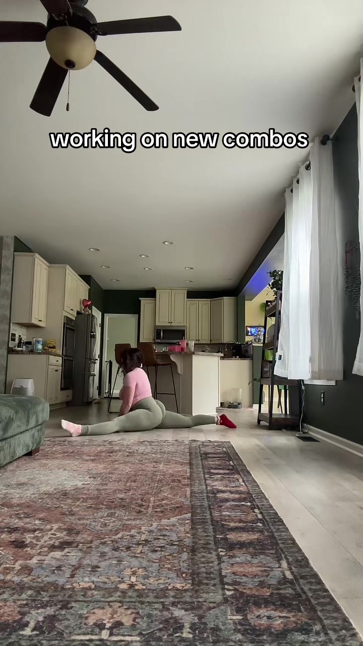 @mommyy.bop