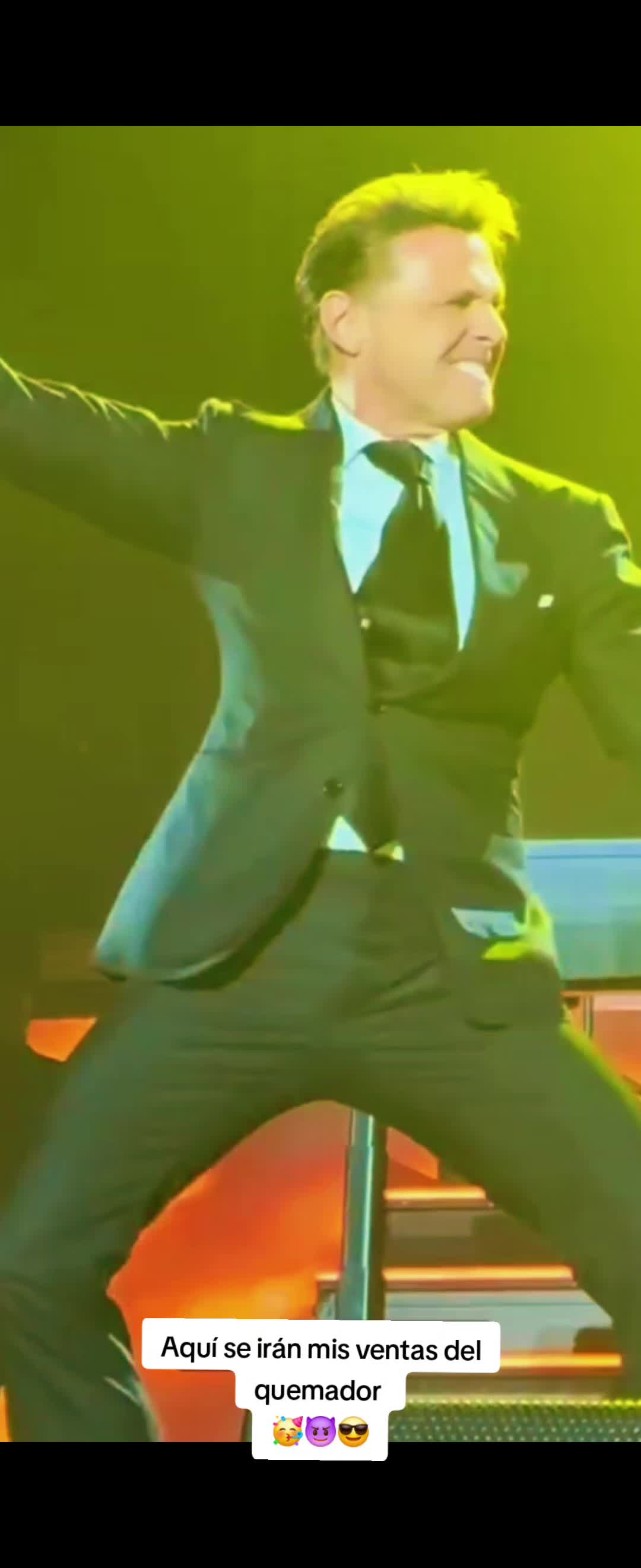 @Luna