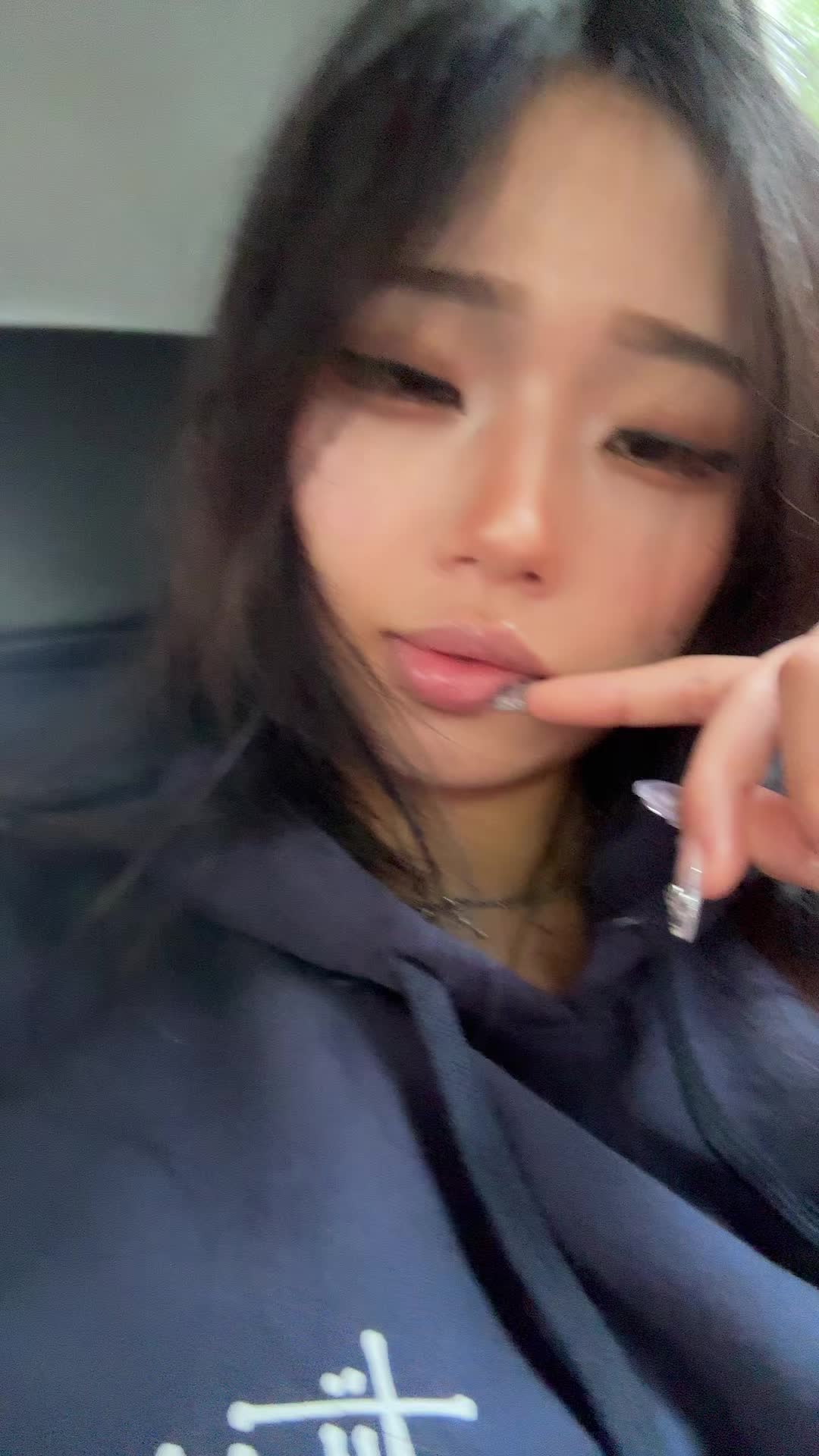 @Annie Zheng