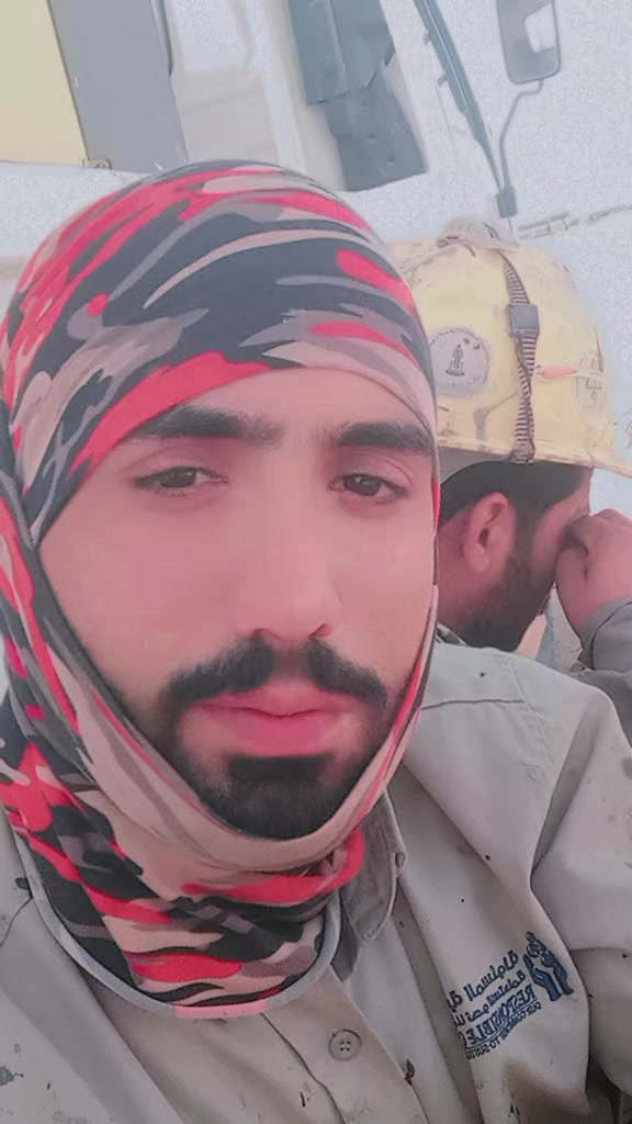 @توصیف احمدصوابی وال🤘302🤫