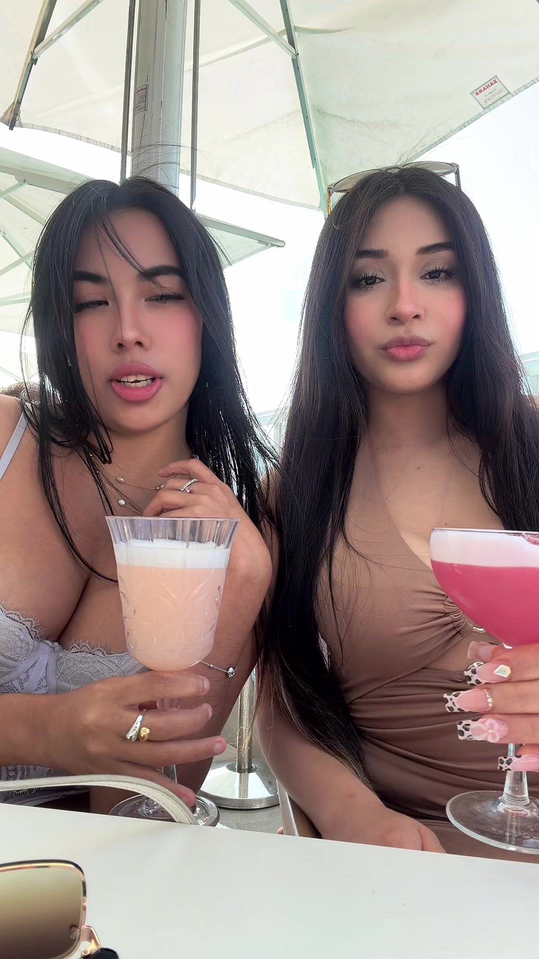 @Meztli luna 🌜