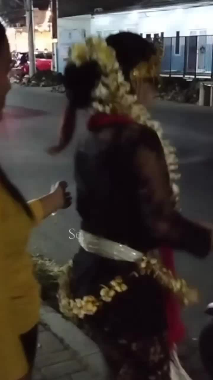 @TOK TIK