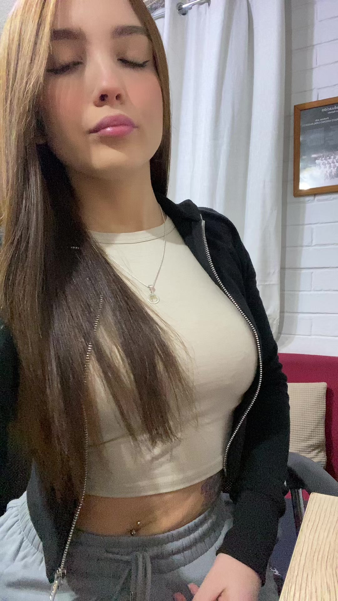 @𝐗𝐢𝐧𝐚🐉