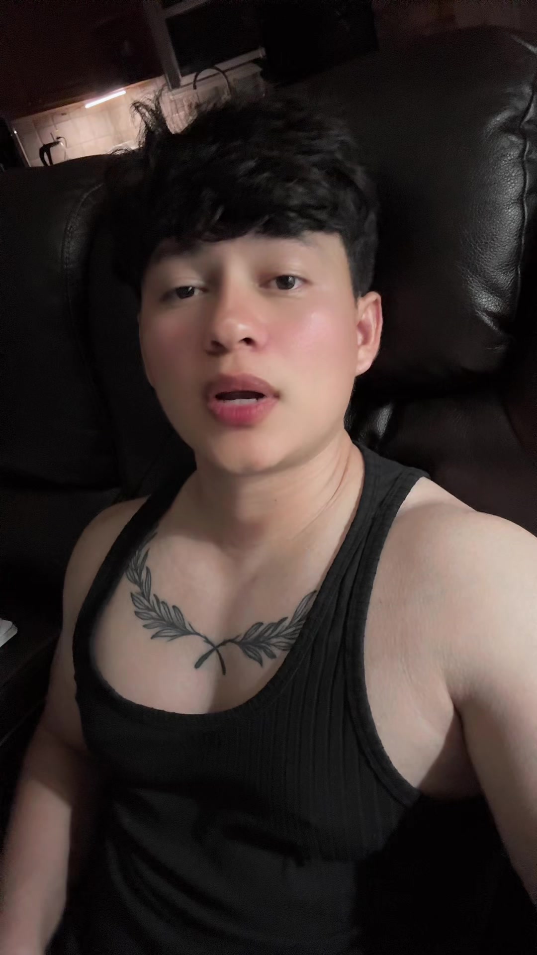 @Emilio🦇🕷️