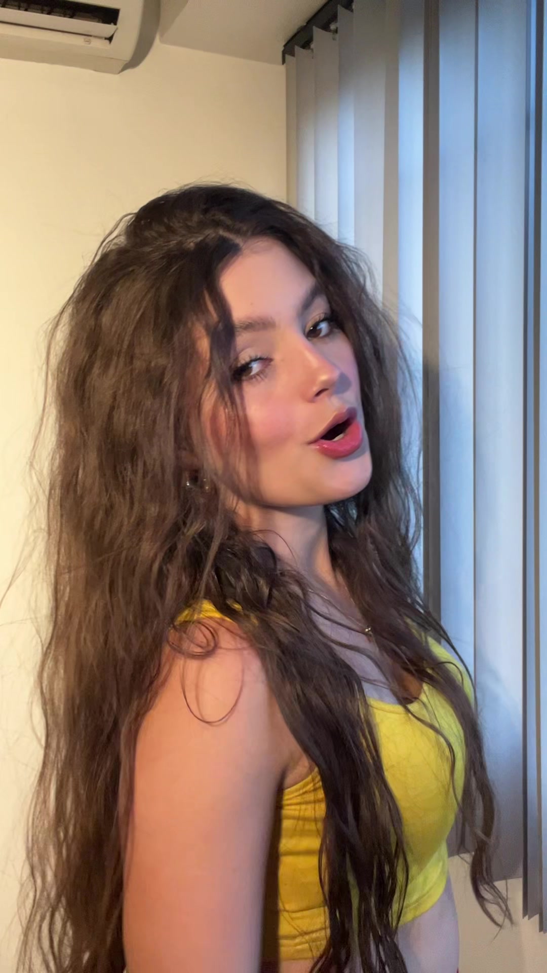 @Macarena