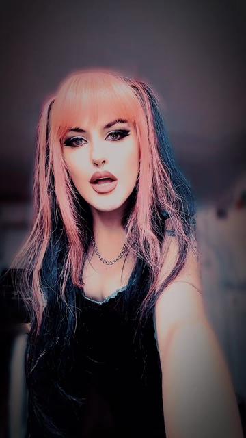 @🖤𝕷𝖎𝖓𝖉𝖘𝖊𝖞🖤