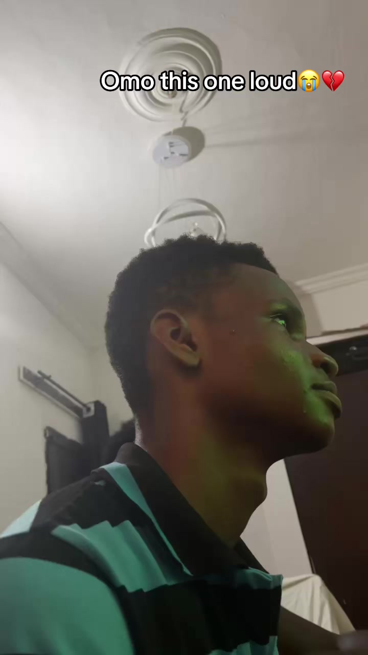 @t0.themax