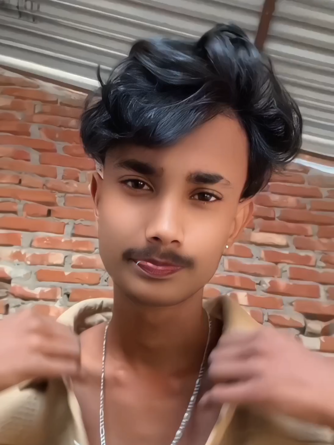 @LoCaL__Boy__^•^