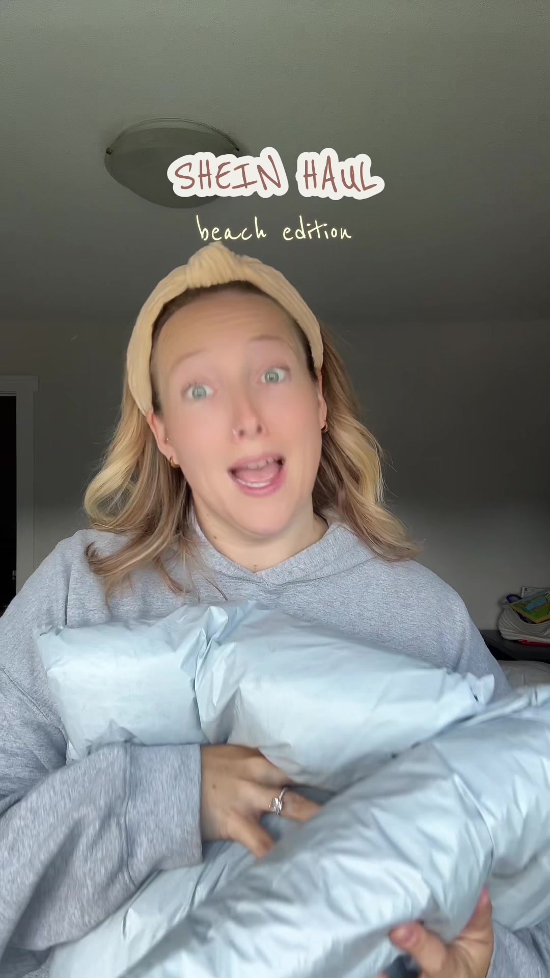 @kia | mama of three