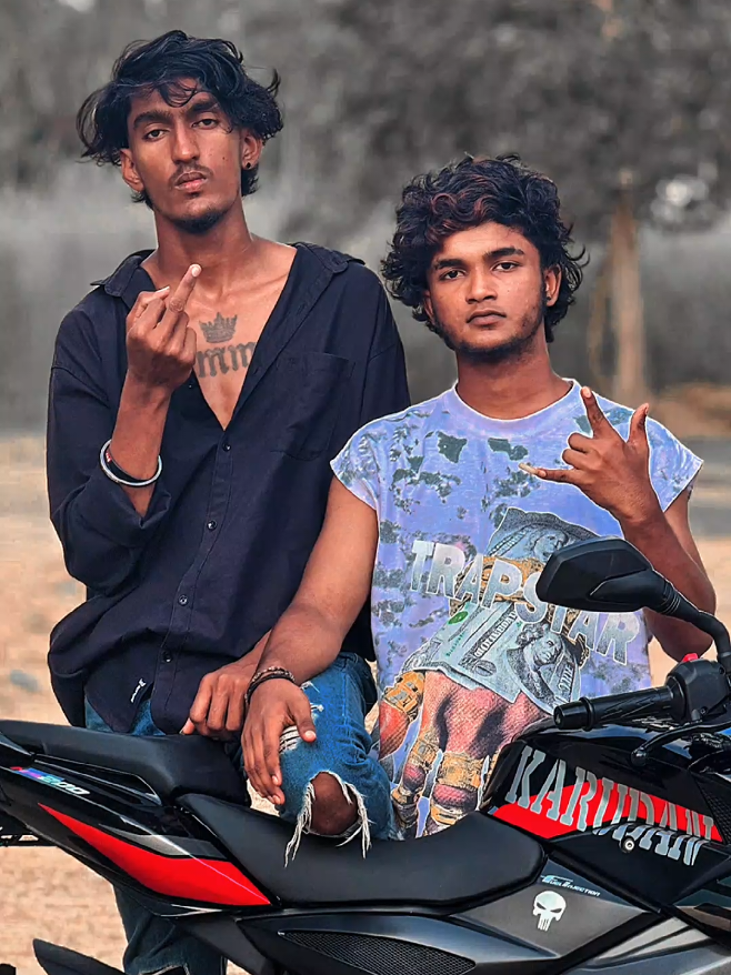 @𝘙𝘖𝘞𝘋𝘠 🥷🏻🤟🏻💥