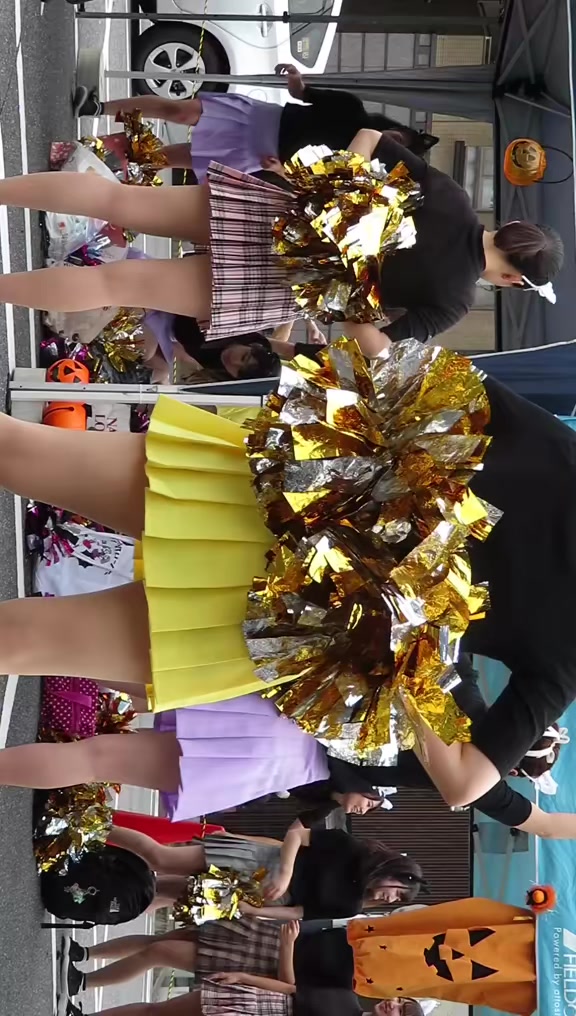 @にゃん😸にゃん😸