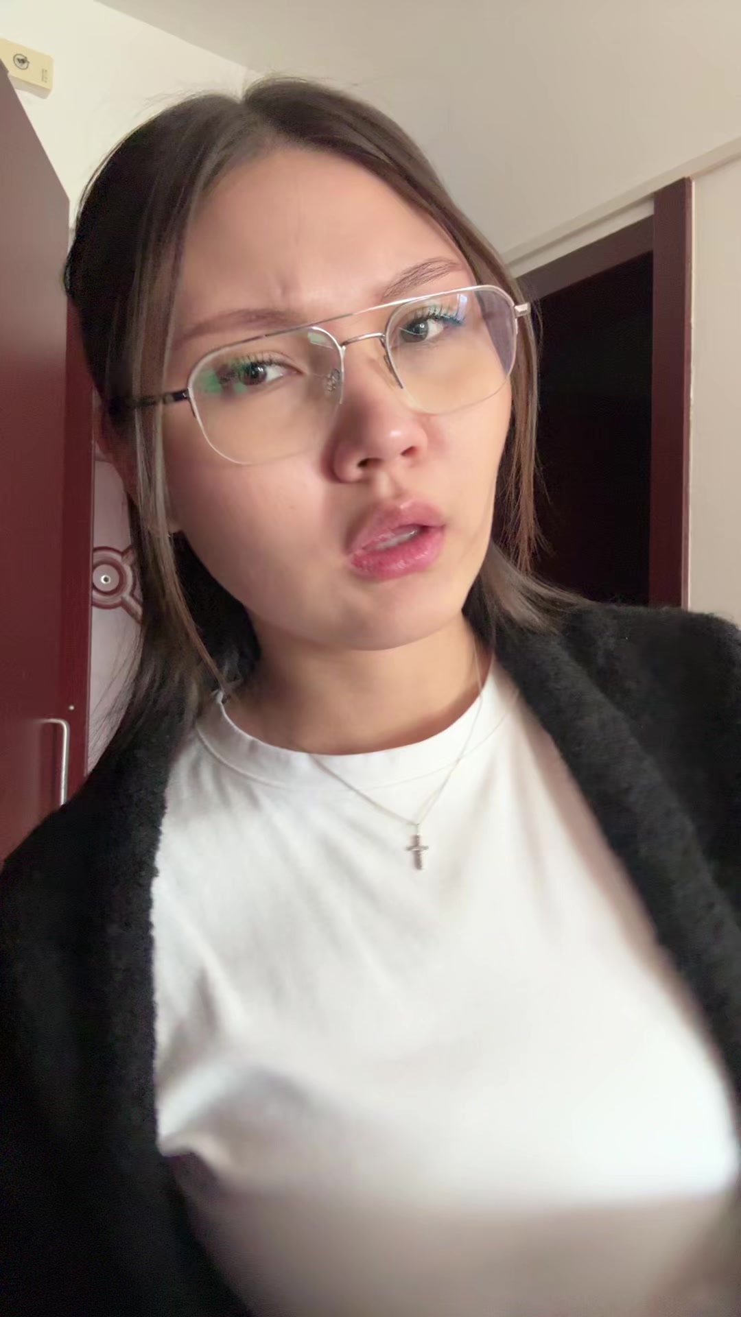 @LI