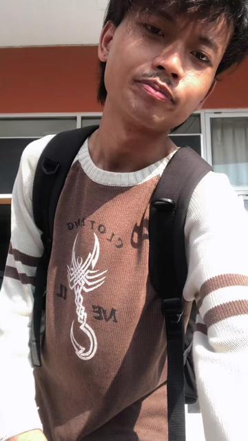 @Inisial F 👾