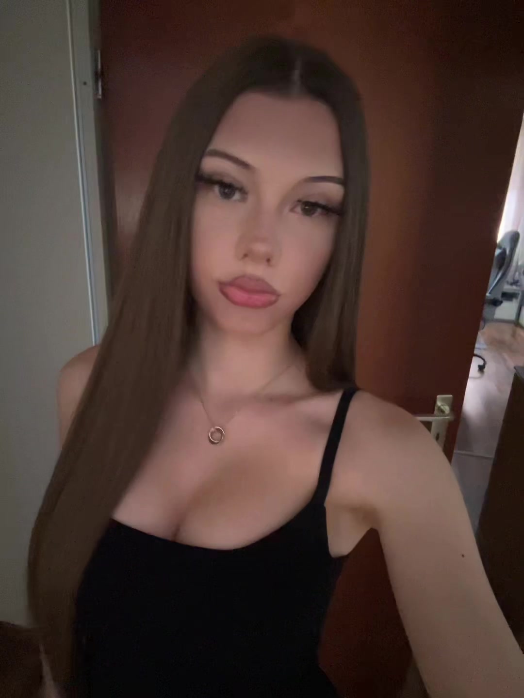 @𝓢𝓸𝓹𝓱𝓲𝓮