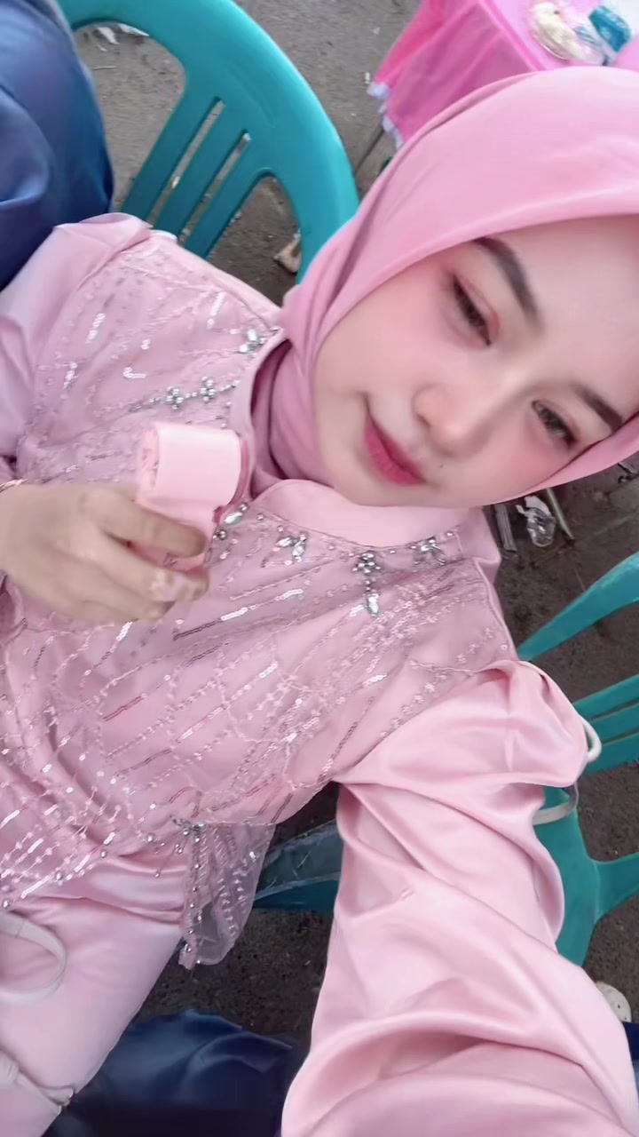 @Niyaa
