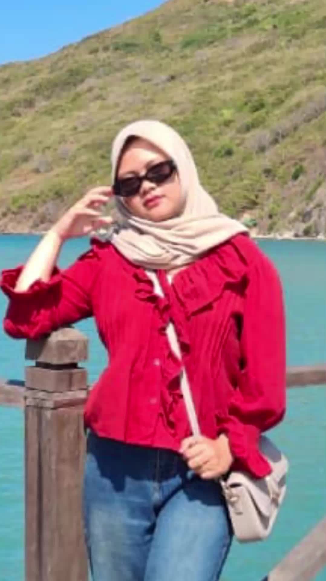 @Hello