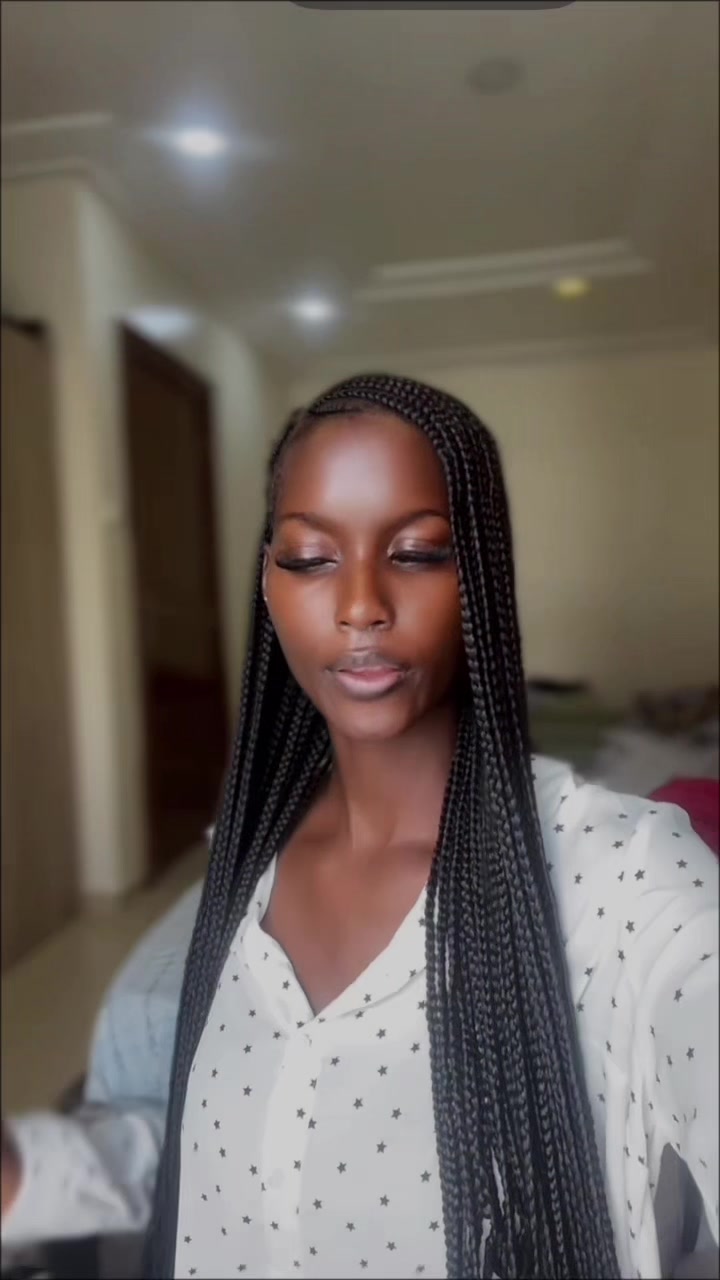 @slim black girl🌹