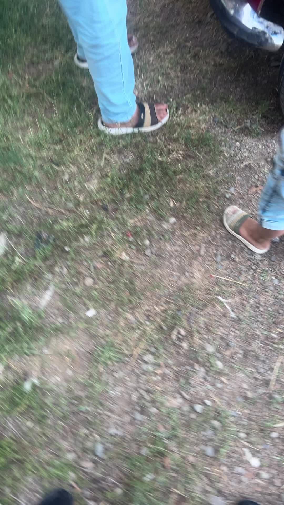 @099