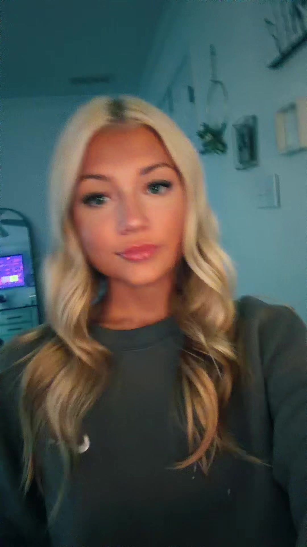 @😇😇😇