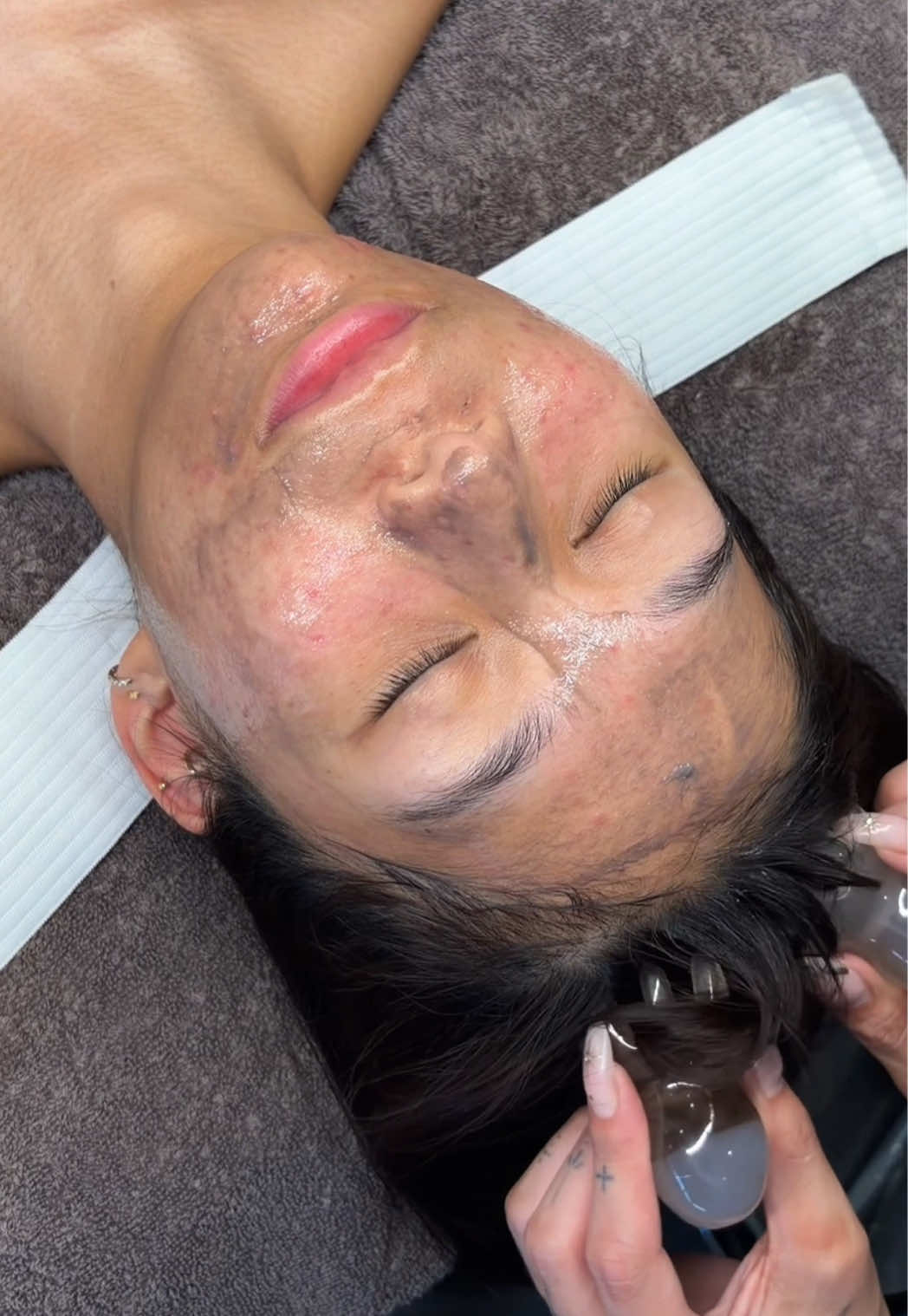 @mnmlsmbeauty