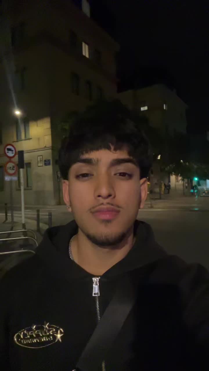 @𝒾𝓈𝒽𝒾 ☬