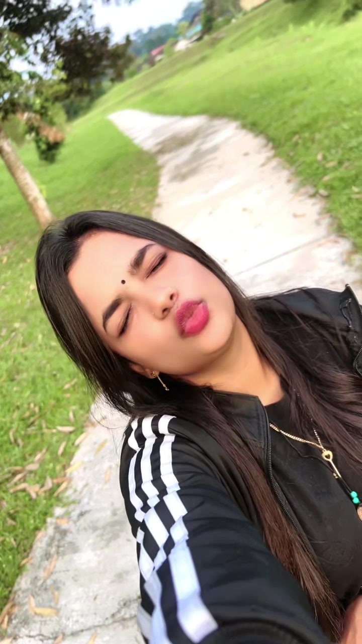 @𝓐||25👀🦋🖤