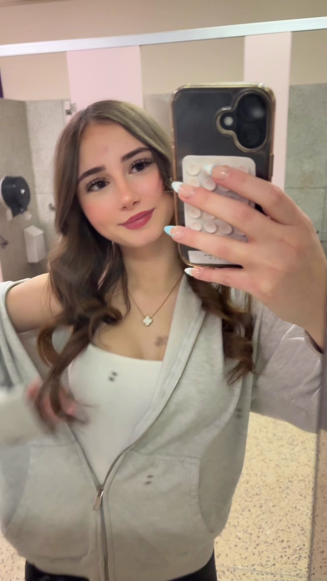@𝒦🌼