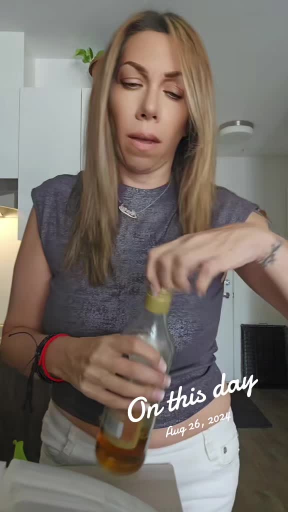 @Mary Szapiro