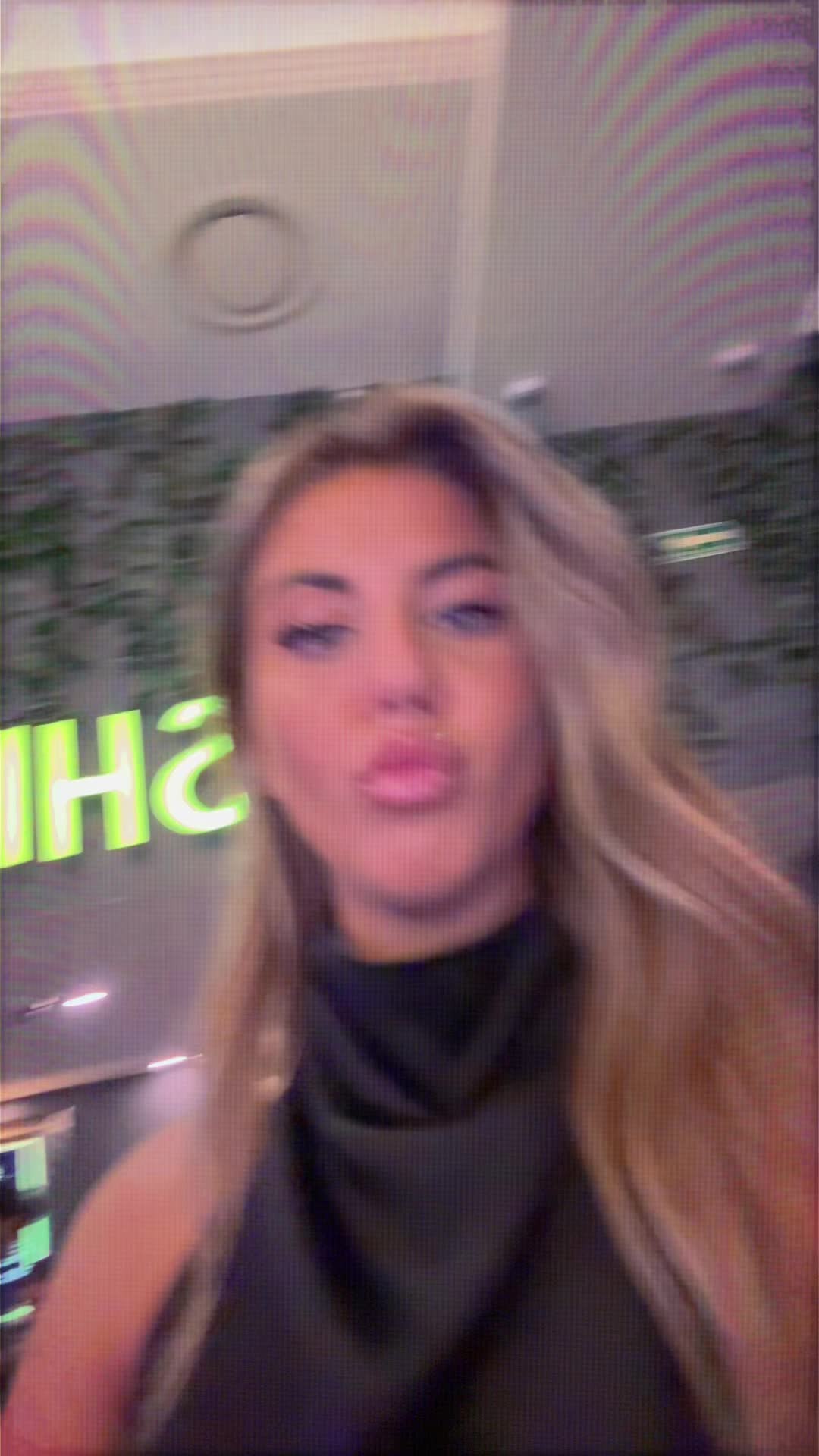 @Lu