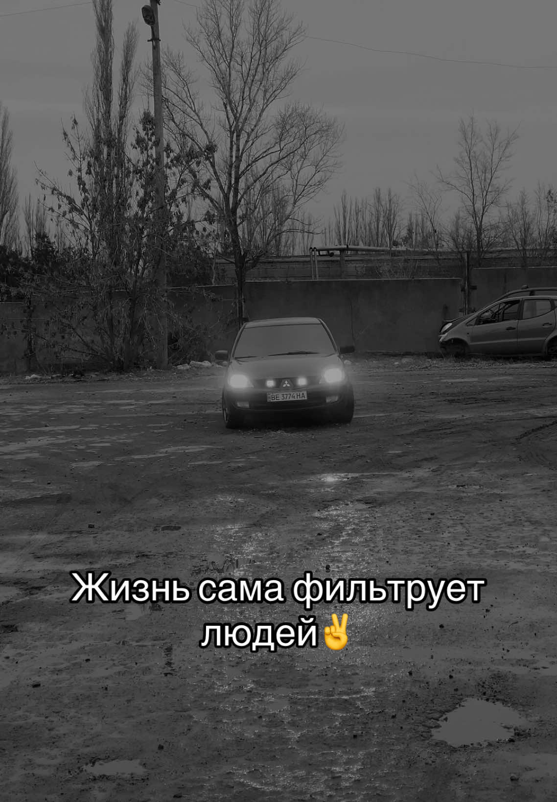 @__artem_ustinov__