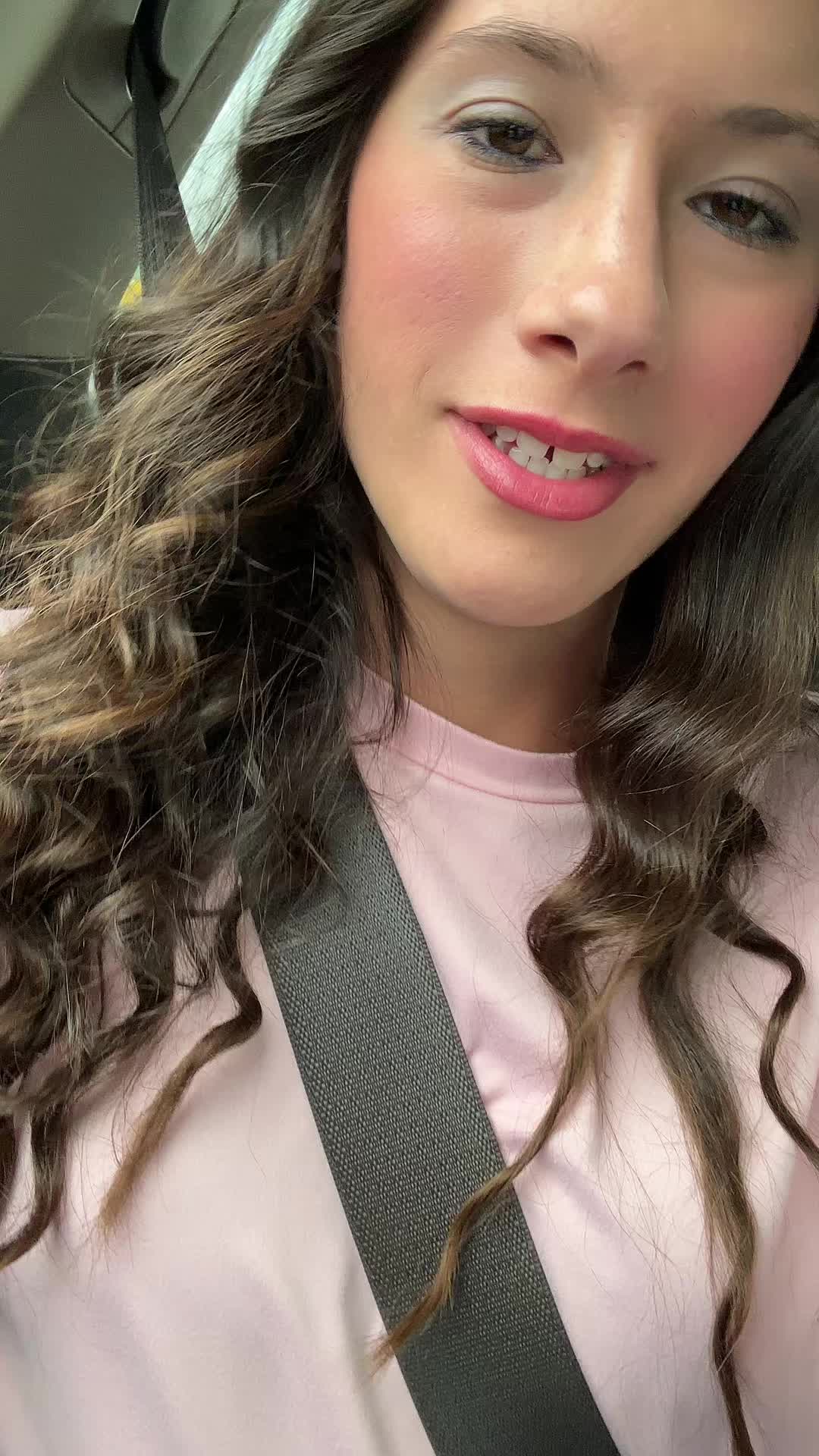 @YourFavvLeala_15