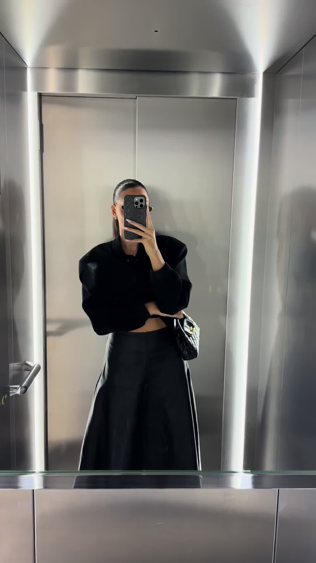 @alinaranacher