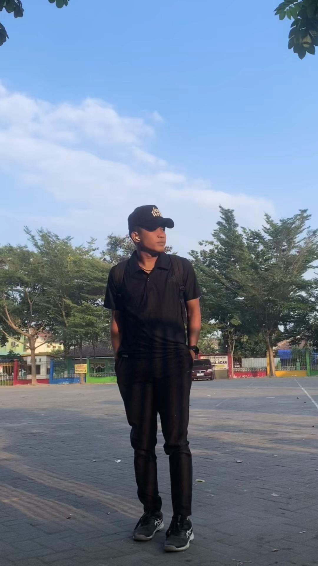 @Juna🤙🏻