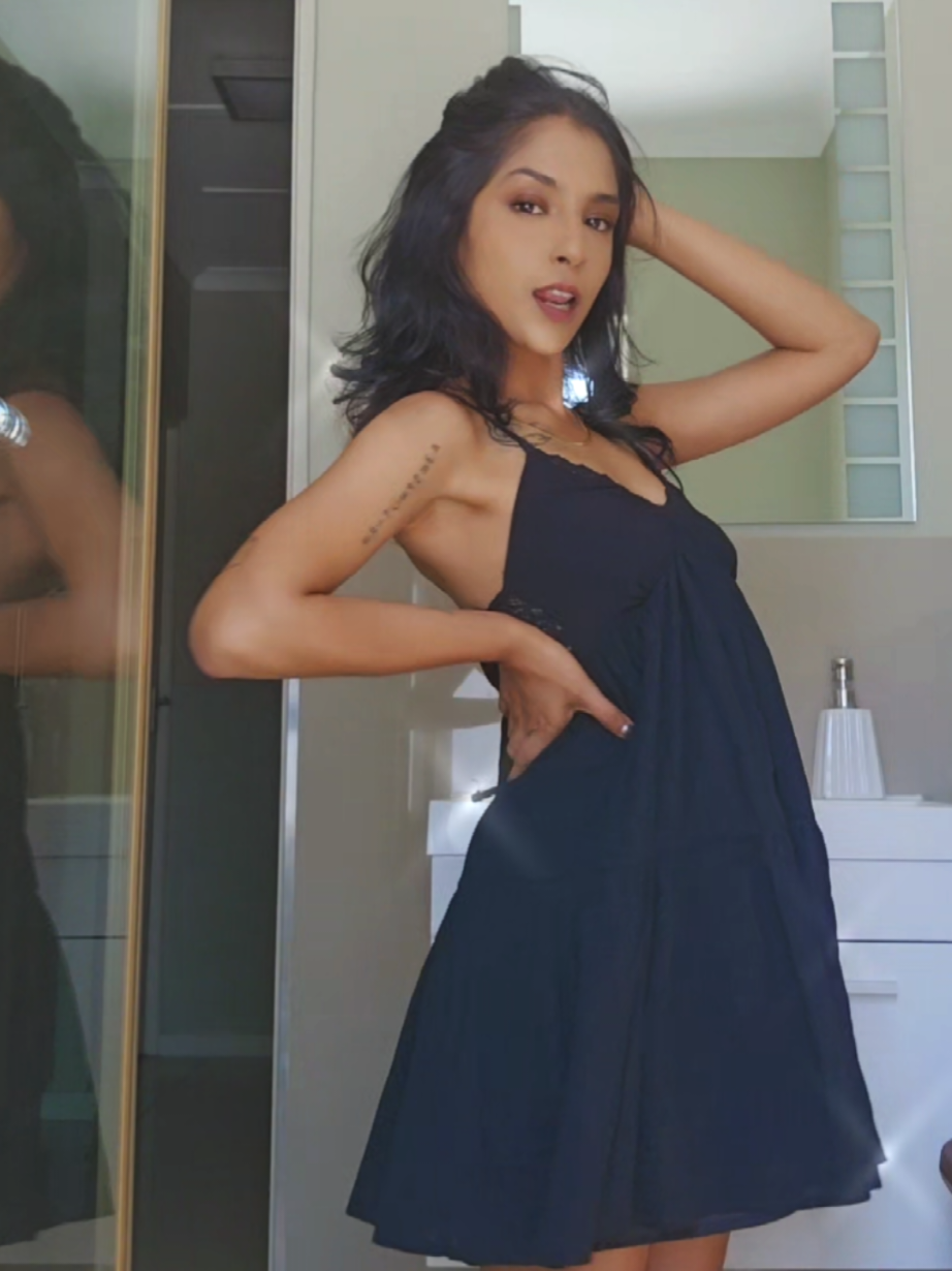 @Amber J. 🇿🇦