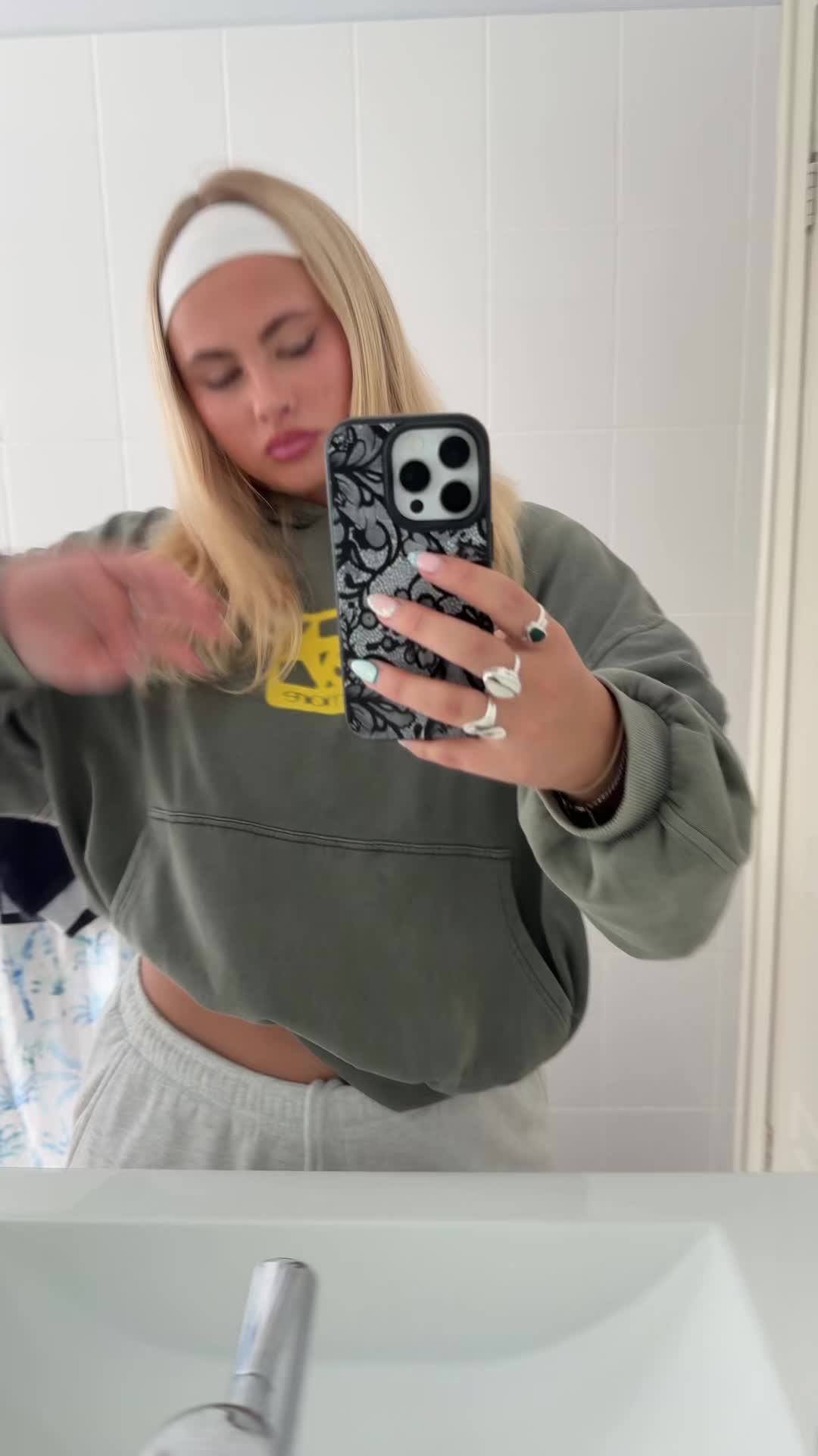@erinjworthers
