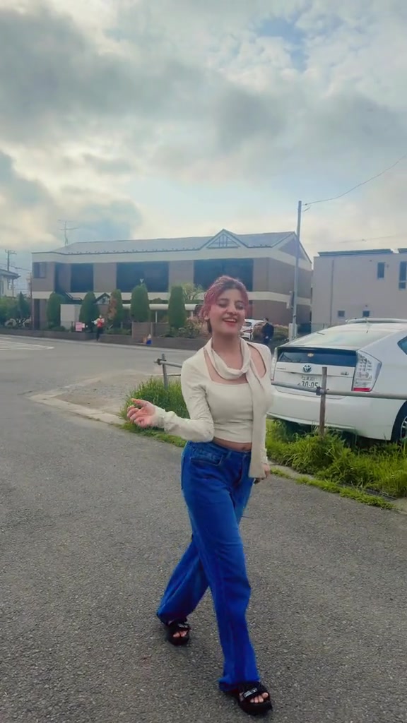 @Maya🌈🔥