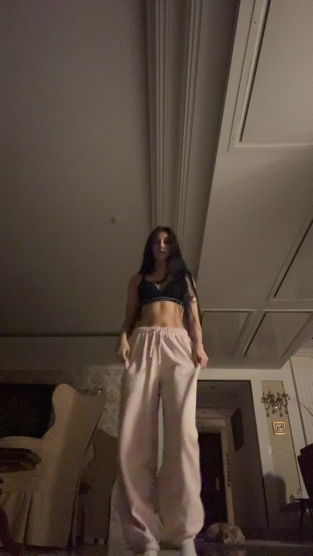 @arianazareei__