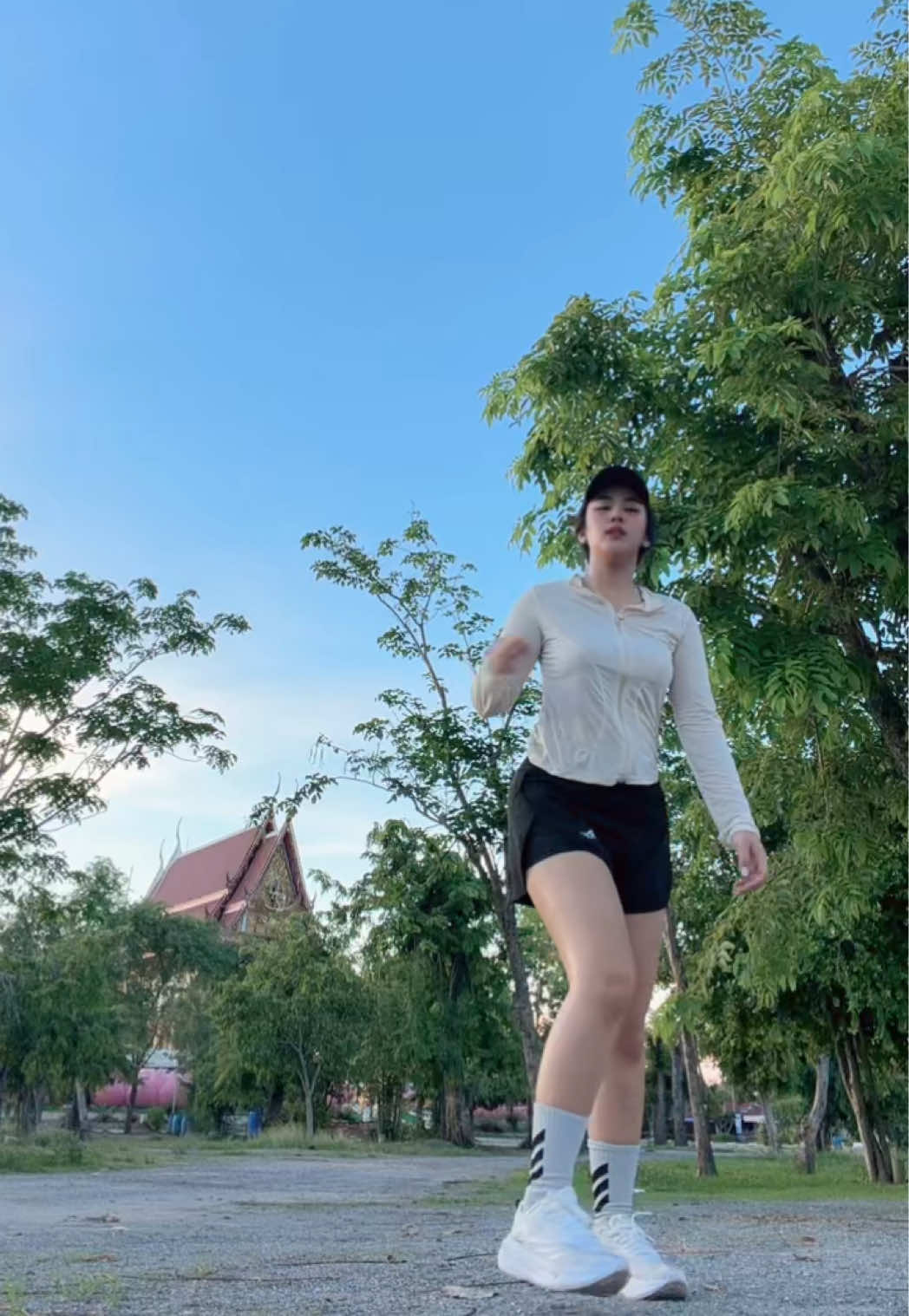 @ลิวบู ลับงุบ🐰✨